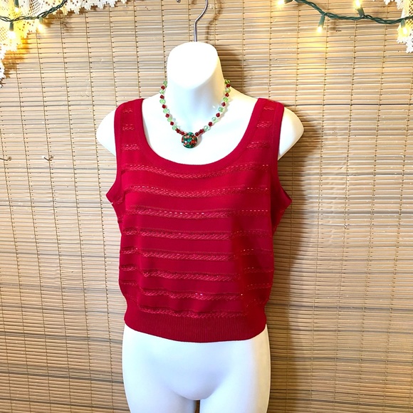 ST John Evening embellished knit shell. Matches St. John knit blazer. - Picture 7 of 14